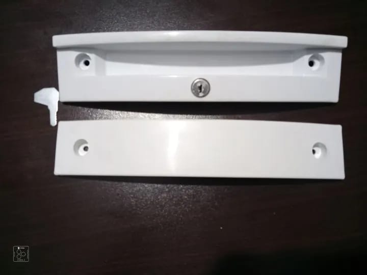 freezer handles with lock